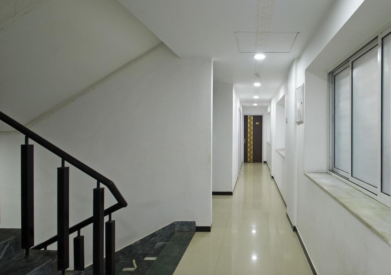 Oyo 8504 Namans Inn Колката Екстер'єр фото